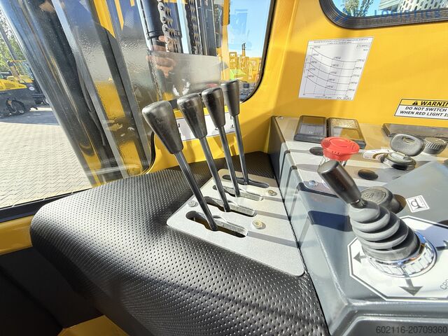 Dört yönlü forklift Combilift C5000XL GAS DUPLEX 6000MM POSITIONER