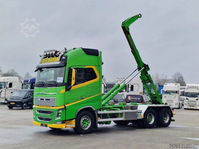 Sistema a braccio con gancio Volvo FH 16.750 Globetrotter XL 6x2 - 20T Multilift H...