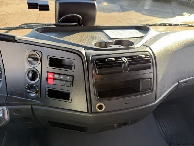 Furgon skrzyniowy MERCEDES-BENZ ATEGO 818 L Koffer 6,10 m LBW 1 to.*AHK*EURO 6E