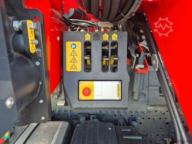 Tipper truck IVECO AD200X46/P HR OFF Palfinger PK 12.501 Funk AHK