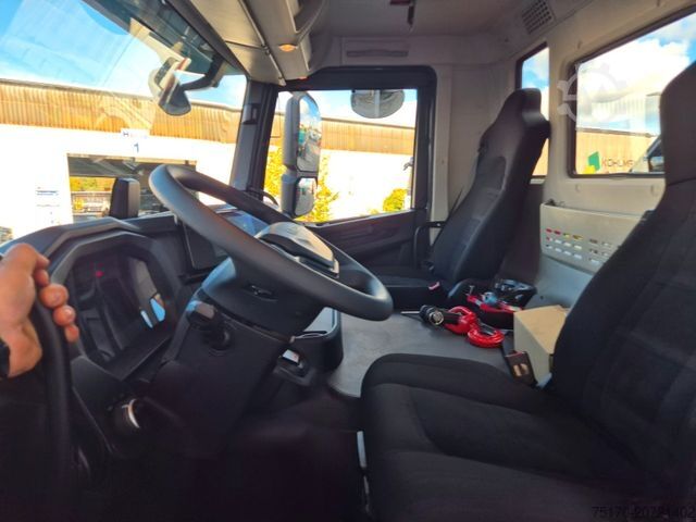 Tipper truck IVECO AD200X46/P HR OFF Palfinger PK 12.501 Funk AHK