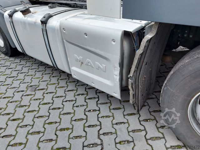 Standard tractor unit MAN TGX 18.460 XLX-Broken Engine-INTARDER