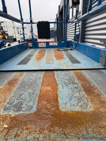 Scissor lift Haulotte Compact 14 Hoogwerker Schaarhoogwerker