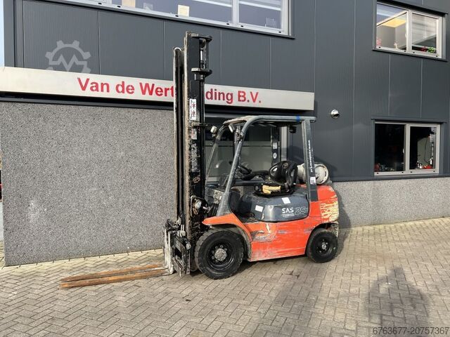 Toyota 42-7FGF25 Heftruck Toyota 42-7FG25 duplo 500 sideshift/vorkversteller LPG 2011 TOYOTA 42 7FGF 25