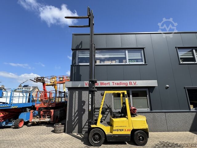 Hyster H3.20XML Triplo 590 freelift/sideshift/4e functie LPG 1998 HYSTER H 3.20 XML