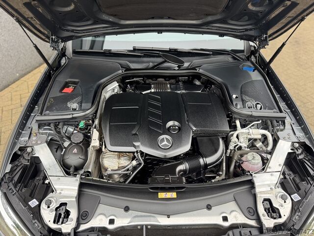 Mercedes-Benz E-Class Estate 300 de AMG Line 2020 LED / ACC / Leather MARGIN MERCEDES-BENZ E-klasse Estate 300 de AMG Line 2020 Led / ACC / Leder