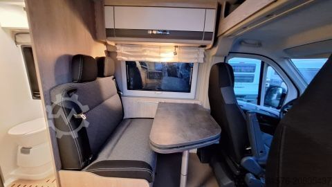 Camper van Pössl Summit 600 Plus