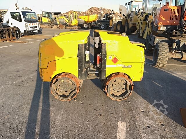 Tandemhenger Ammann ARR 1575 – Remote-Controlled Trench Roller Ideal for Soil Compaction