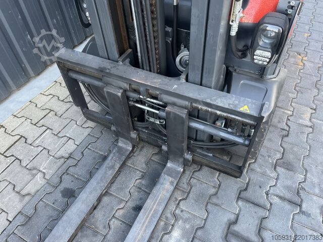 LPG targoncák Linde H18T-01