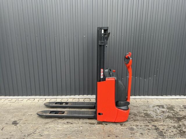 Gångstaplare Linde L10B