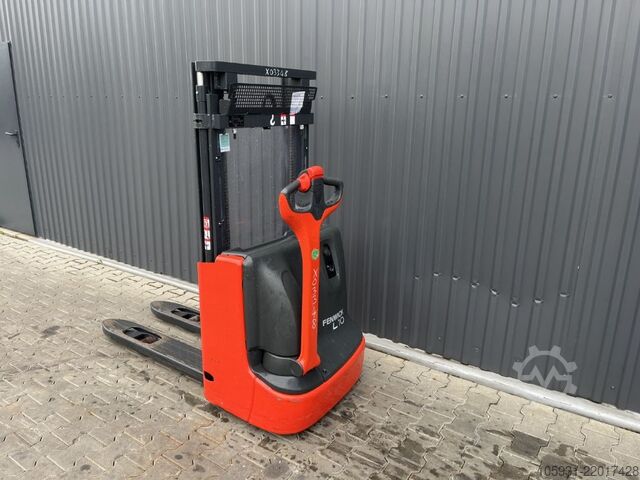 Gångstaplare Linde L10B