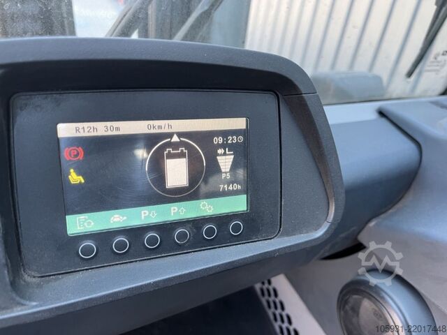 Elektromos négykerekű targonca Jungheinrich EFGS30