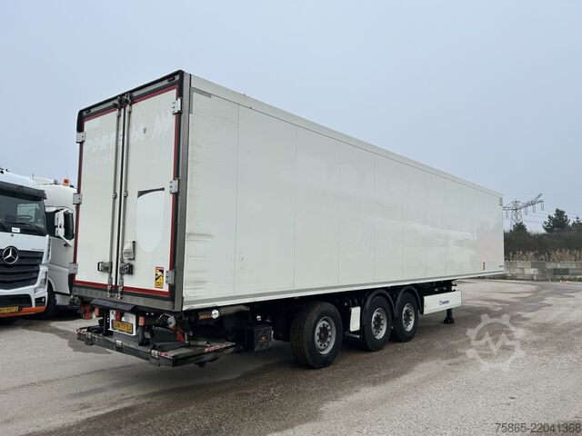 Kuffert Krone Cool Liner / Isolated Box / Loadlift 2000 kg / ...