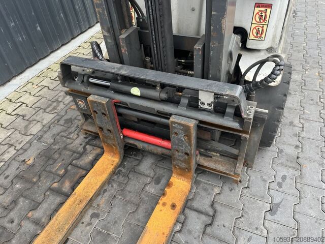 Electric 4-wheel forklift Still RX60-25
