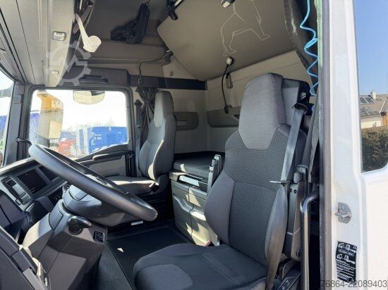 Standard SZM MAN TGX 18.470  MAN TIPMATIC  EURO 6 RETARDER