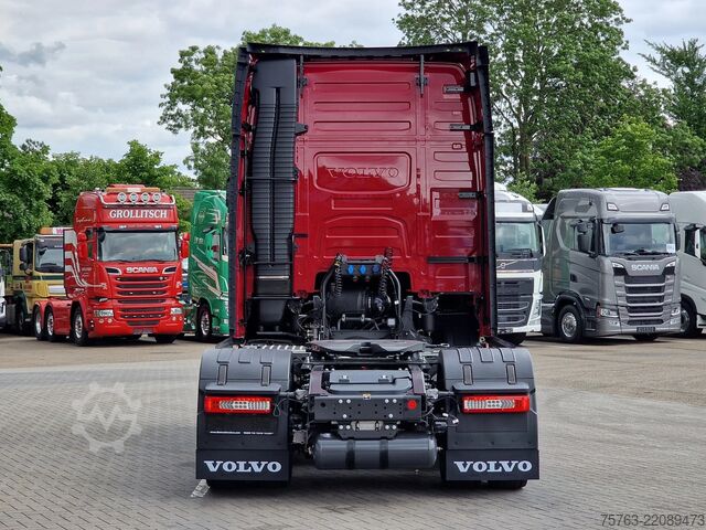 Padrão-SZM Volvo FH 13.500 Aero Globetrotter XL 4x2 - New - Full...