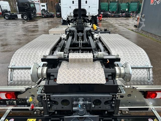 Haakarm vrachtwagen MERCEDES-BENZ Actros 2545 6x2 Lenk-/Lift, Hyva-Abroller *NEU*