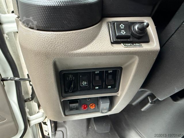 Truck-mounted work platform NISSAN Cabstar 4x2 Ruthmann Steiger TB 270