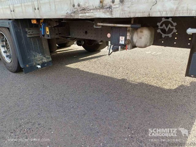 Åben sættevogn med presenning Schmitz Cargobull Curtainsider Mega Getränke