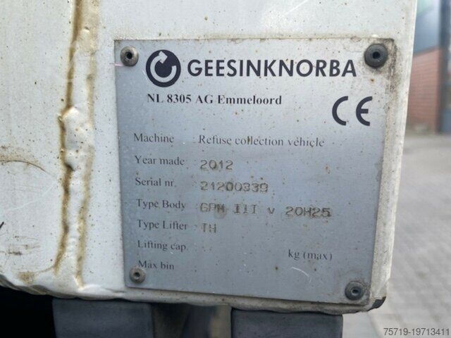 Autospecială de gunoi MAN 26.320 6x2 TGS Geesink GPM III V 20H25