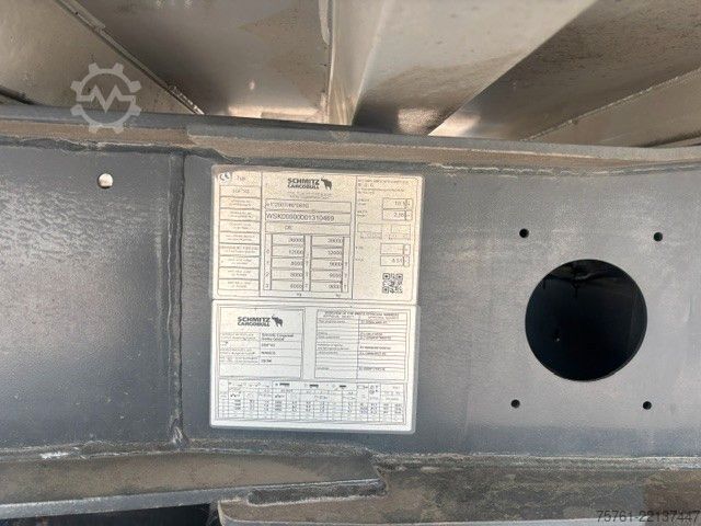 Kipper Auflieger SCHMITZ CARGOBULL SKI 24 SL 8,2 Kombiklappe