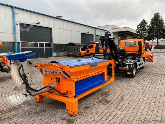 Altro FUSO CANTER 6S15 ABROLLKIPPER Winterdienst