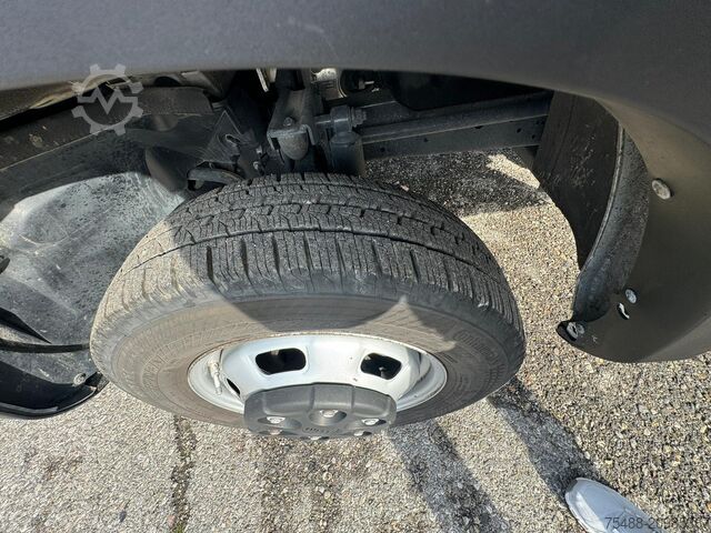 CASSONATO minibüsü IVECO DAILY 35 C 18 CASSONE FISSO