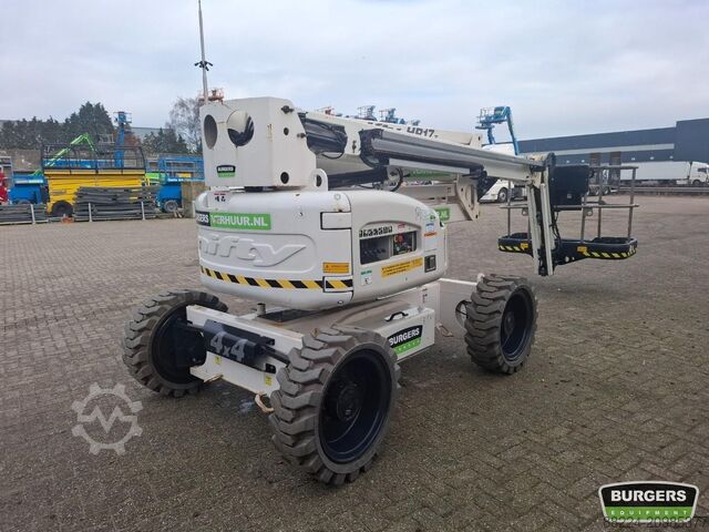 Mafsallı teleskopik çalışma platformu Niftylift HR17 Hybrid