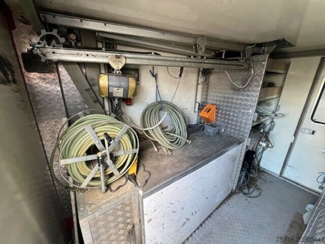 Vakumlu tank kamyonu MAN 8.180 4x2 TGL Dichtheitsprüffahrzeug Sklarz