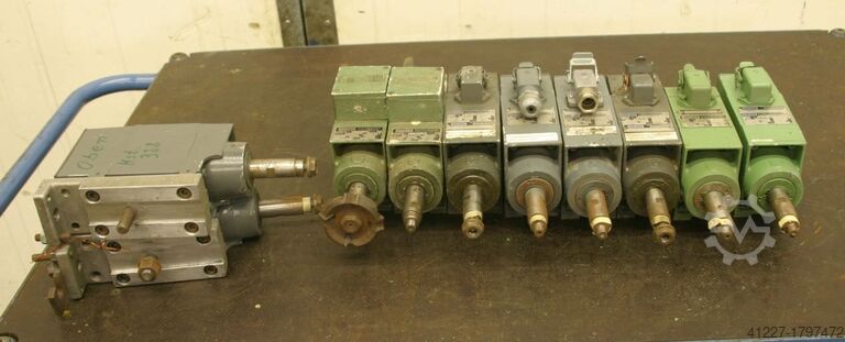 Frezen van motor voor rand verwerking van machines Perske VS 30.06-2