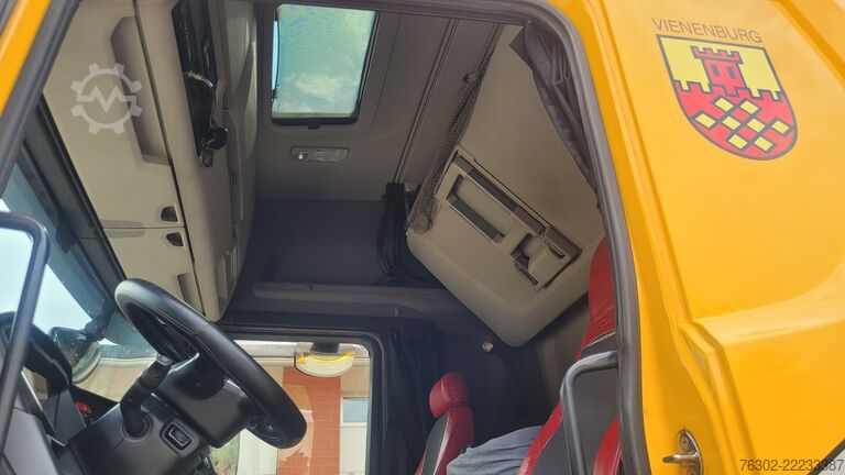 Kamion sa ravnom platformom i ceradom SCANIA R 450 Topline 6x2 Lift&Lenkachse LBW Alu