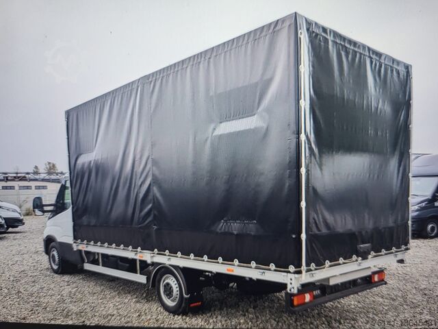 Transportér s plošinou a plachtou Iveco Daily 35 Pritsche-Plane 10Pal