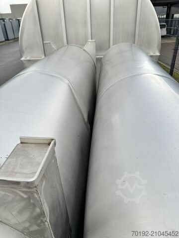 Réservoir de stockage ovale de 2 500 litres en inox V2A H. BAUER Maschinen- und Apparatebau 9669