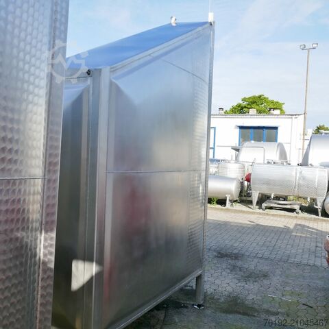 Réservoir rectangulaire de 7400 litres en acier inoxydable V2A Rieger 9659