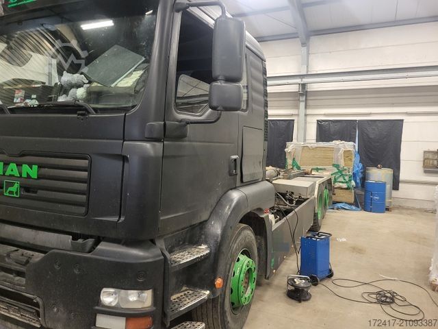 Φορτηγό γερανός roll-off MAN TGA 26.430 6X2-2 ABROLLKIPPER AHK AC Meiler
