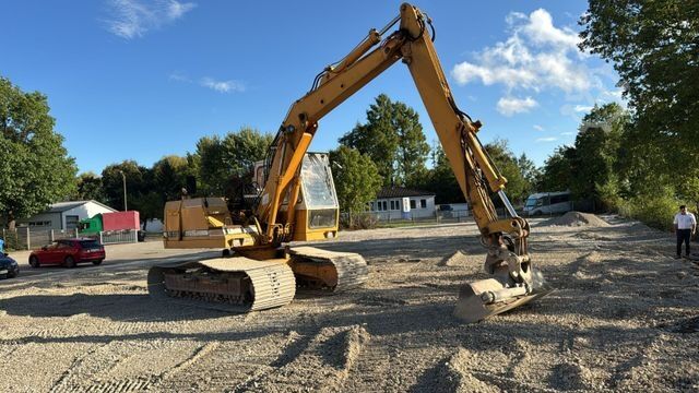 Chain excavator LIEBHERR R 900 B Kettenbagger VOLL Einsatzbereit! 5950 St