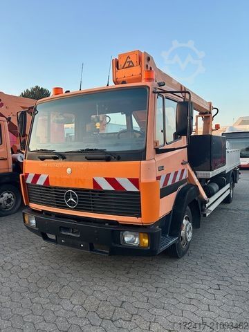 Vrachtwagenhoogwerker MERCEDES-BENZ 814 Ruthman T145 Blatt federung 2Stück Vorhanden
