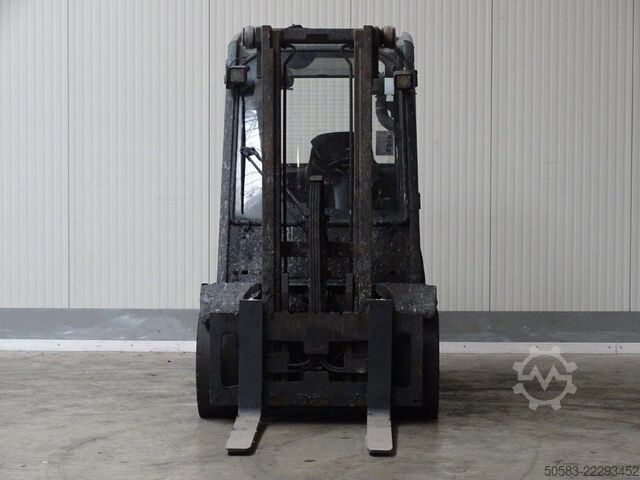 Empilhadeira diesel Linde H30D-01