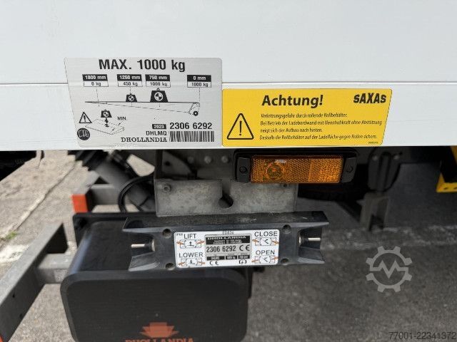 Furgone chiuso IVECO 70C18HA8/P Luftfederung / HI-MATIC