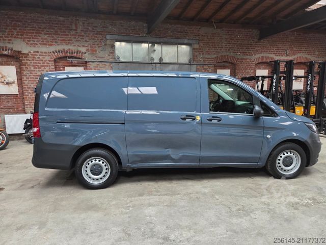 Dobozos furgon MERCEDES-BENZ Vito Kasten 110  Kamera Tempom. Klima Tüv neu E6