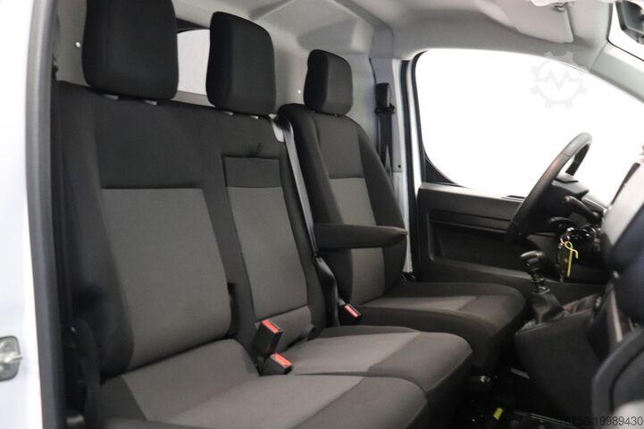 Dobozos kisteherautó Opel Vivaro 2.0 BlueHDi 145PK L3 EURO 6 - Airco - Na...