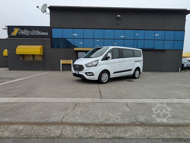 Kleinbus Ford Tourneo Custom 320 2.0TDCi 130CV Trend 9