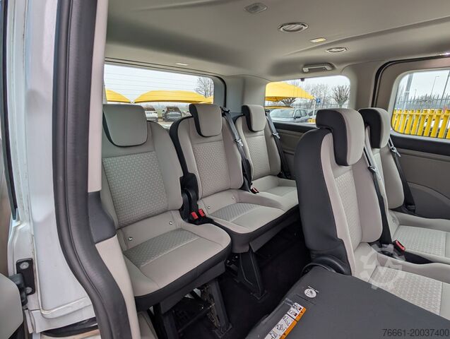 Kleinbus Ford Tourneo Custom 320 2.0TDCi 130CV Trend 9