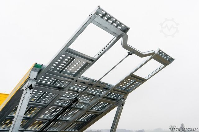 Autószállító teherautó MERCEDES-BENZ Atego 5 PKW oder 4 Transporter Fahrgestelle