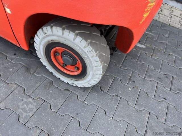Treibgasstapler Linde H18T-01