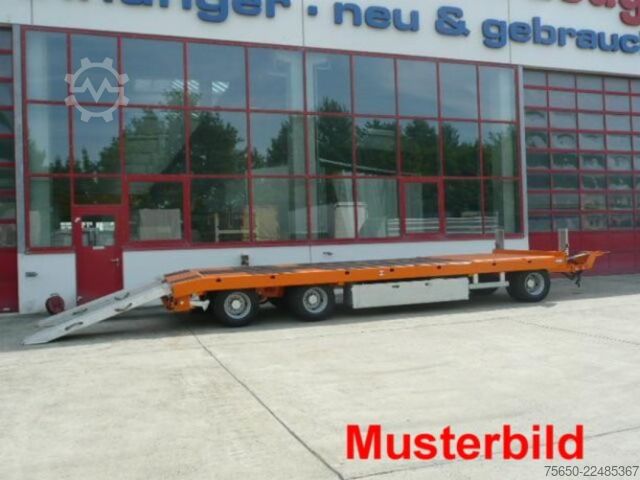 Dieplader oplegger Möslein T 3-P9,2 OR  3 Achs Tieflader gerader Ladefläche 9 m, Neufahrzeug