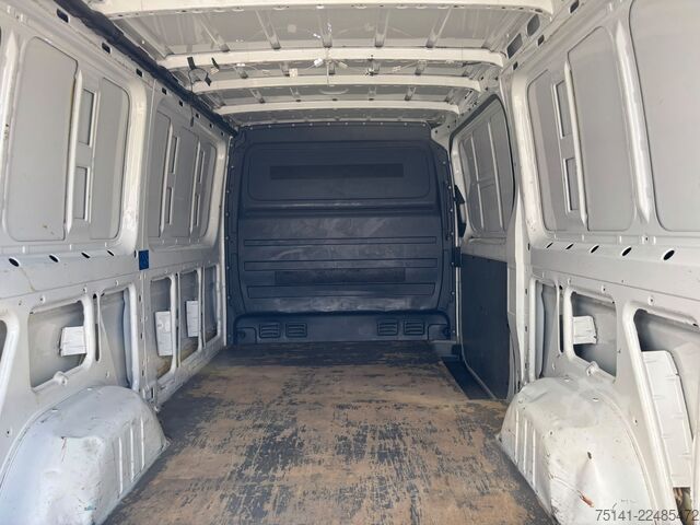 Kassevogn VW Crafter