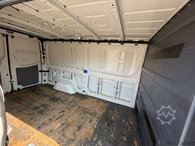 Kassevogn VW Crafter