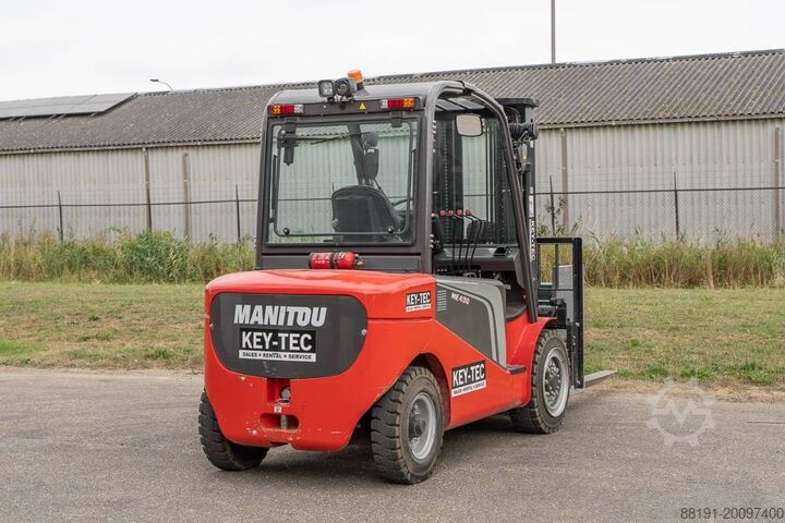 Wózek widłowy Manitou ME 450