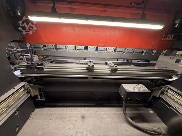  AMADA HFE M2 100-3